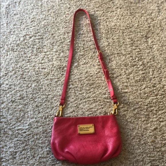 Fuchsia Marc Jacobs Crossbody - Picture 2 of 8